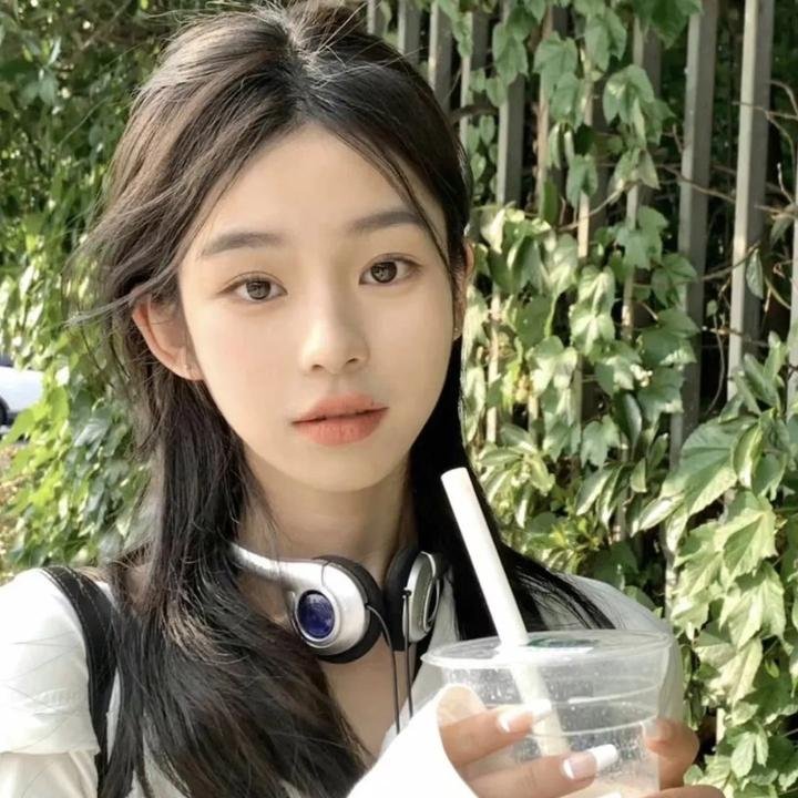 重生玫瑰不负他